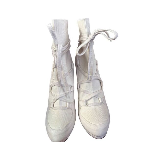 JF Just Fab Lou White Throwback Lace-Up Bootie Heel Size 6.5 - Picture 4 of 16